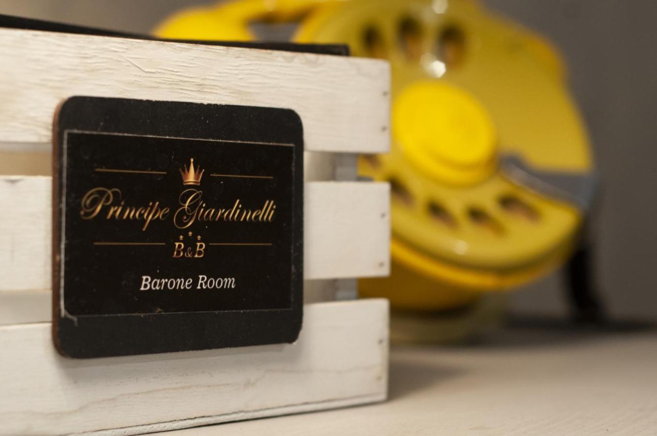 피아차암머리나 Principe Giardinelli B&B 외부 사진